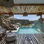Apartahotel Whiteart 4*