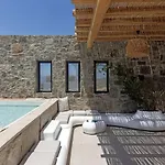 Whiteart Apartahotel Agrari (Mykonos)