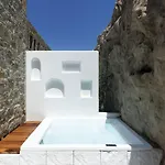 Whiteart מלון דירות
