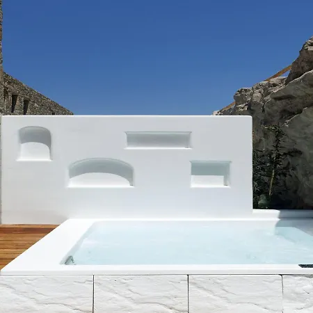 Apartahotel Whiteart 4*