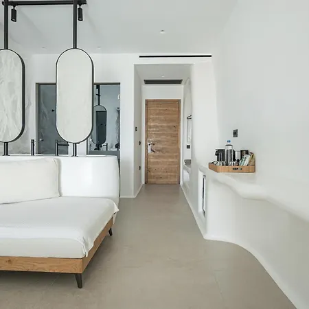 Apartahotel Whiteart 4*