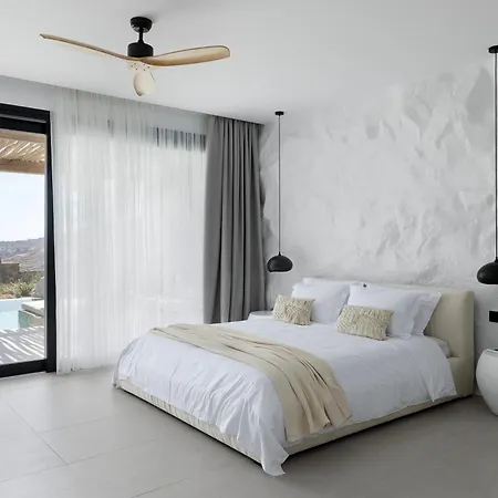 Whiteart Apartahotel