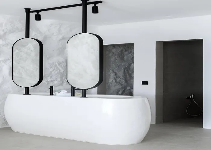 Whiteart شقة فندقية 4*